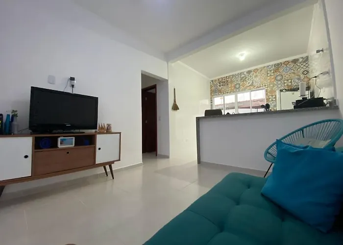 Casa Com Piscina E Churrasqueira - Lindissima!